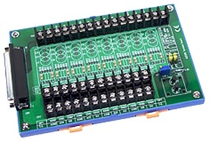Pyta crka dla serii PCI-1800 i A-82x z 1 metrowym 37-pinowym kablem D-sub, montowanie na szynie DIN,
